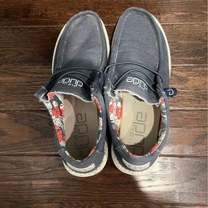 Hey Dude Wally - Size 9